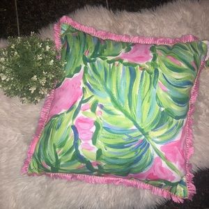 BNWT Lilly Pulitzer pillow